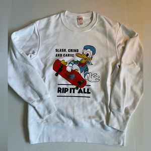 UNIQLO Donald Duck Crewneck